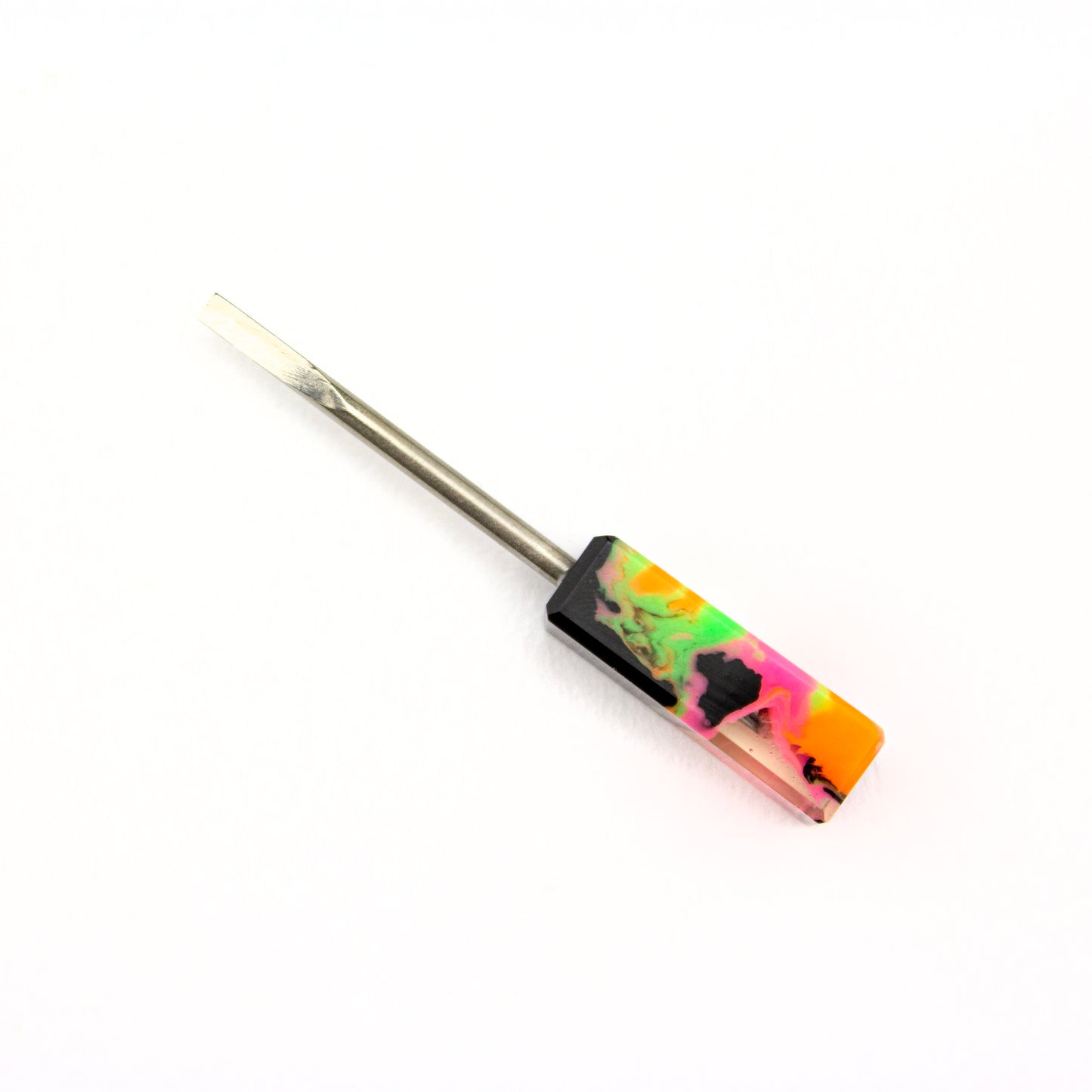 Dunkin Dabbers Pourcasso UV Reactive Mini Dabber #DUD52 - Planet Caravan