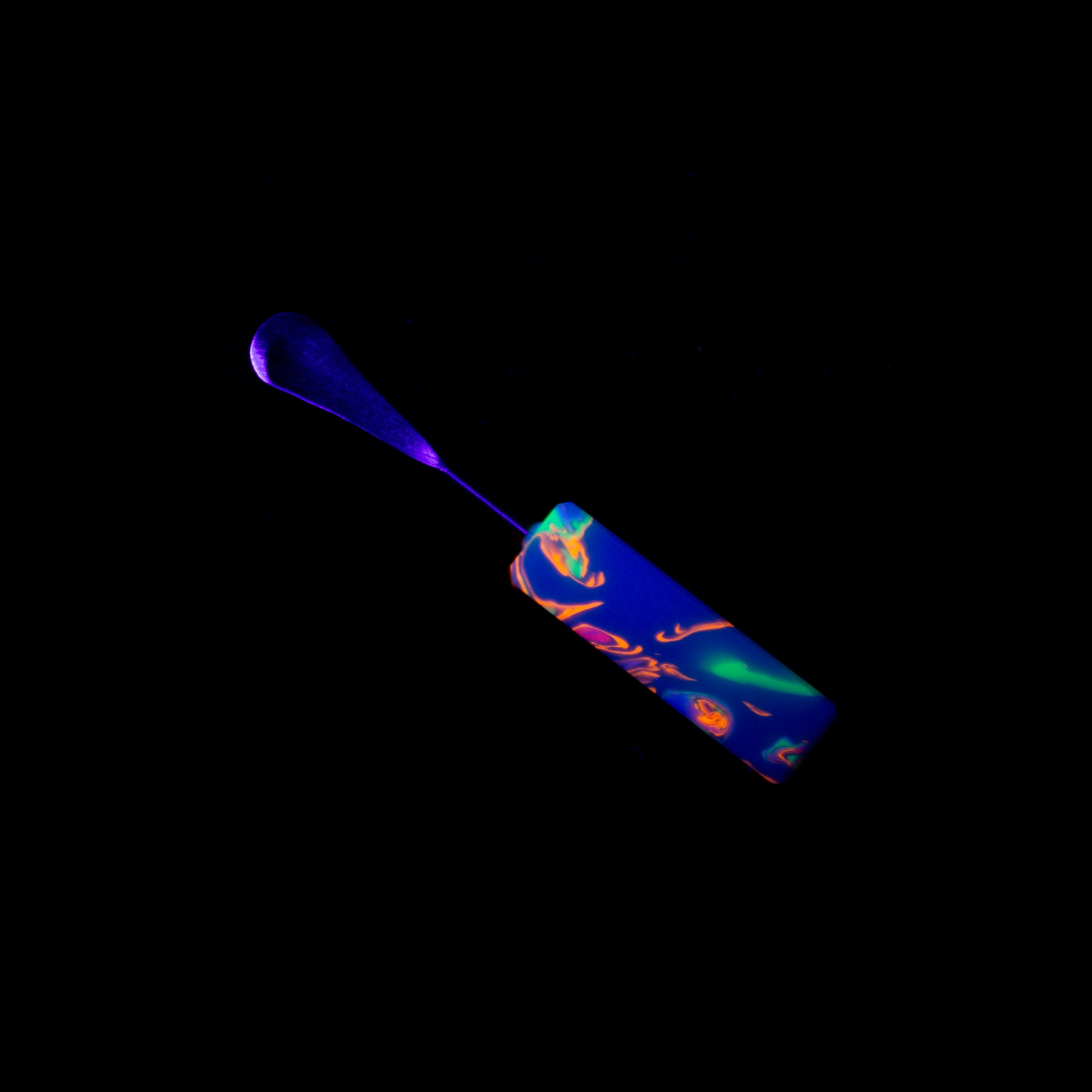 Dunkin Dabbers Dank Blanks UV Reactive Mini Dabber #DUD32 - Planet Caravan