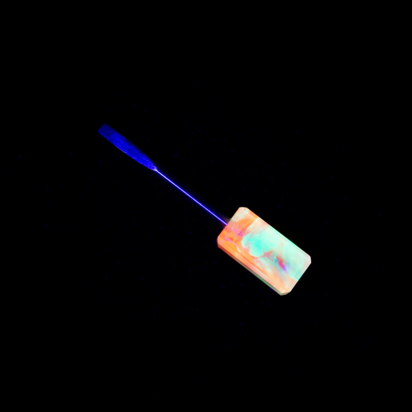 Dunkin Dabbers Pourcasso UV Reactive Mini Dabber #DUD49 - Planet Caravan