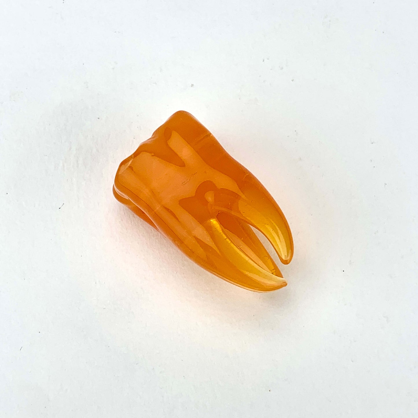 Tangie Tooth Pendant #GRM37 - Planet Caravan Smoke Shop