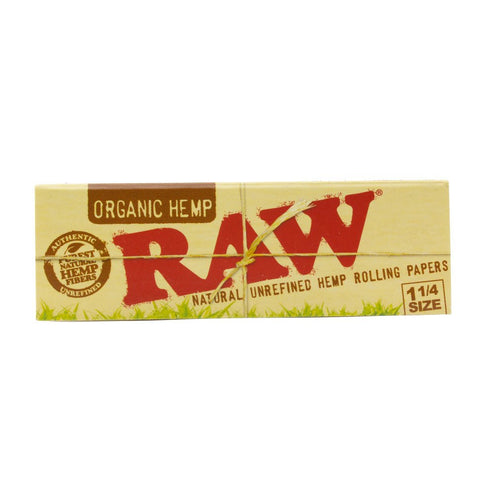 RAW RAW Organic Hemp Rolling Papers - 1.25 Papers & Blunt Wraps | Planet Caravan