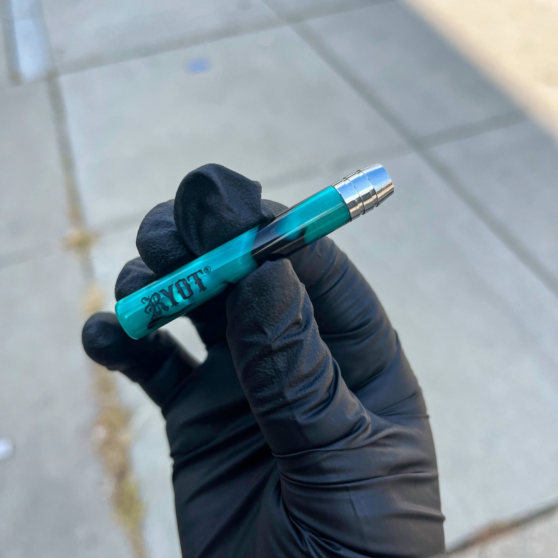 Small Acrylic Taster Bats - Planet Caravan Smoke Shop